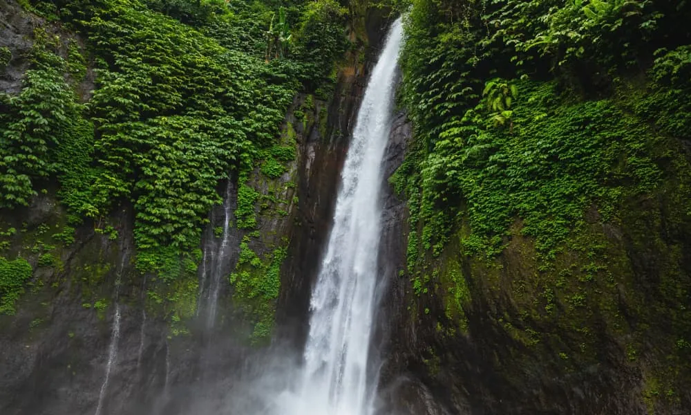 Gitgit & Munduk Waterfalls